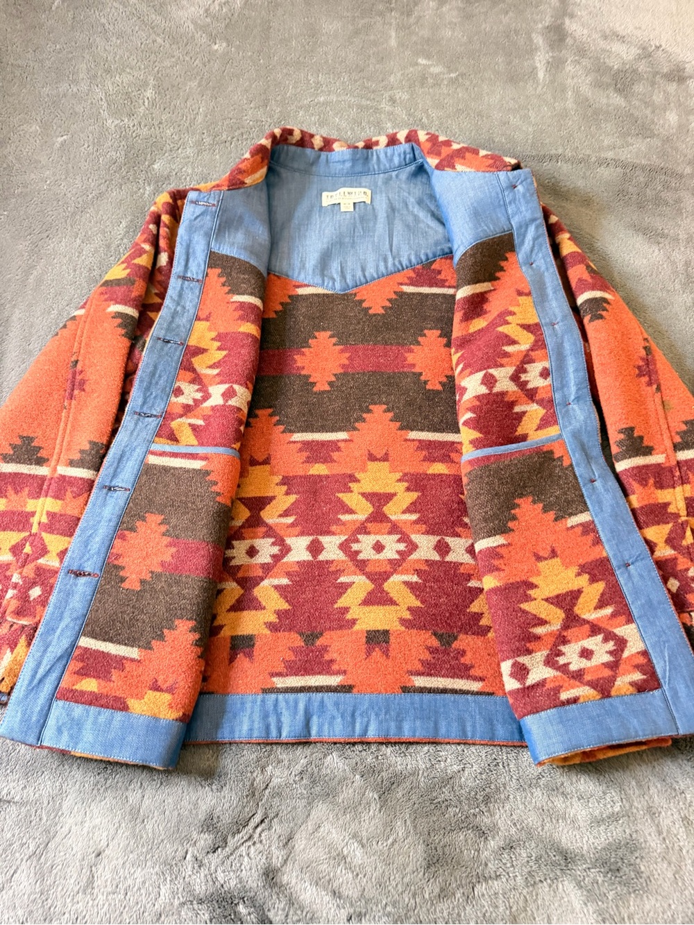 Idyllwind Aztec style Coat - Picture 3 of 5